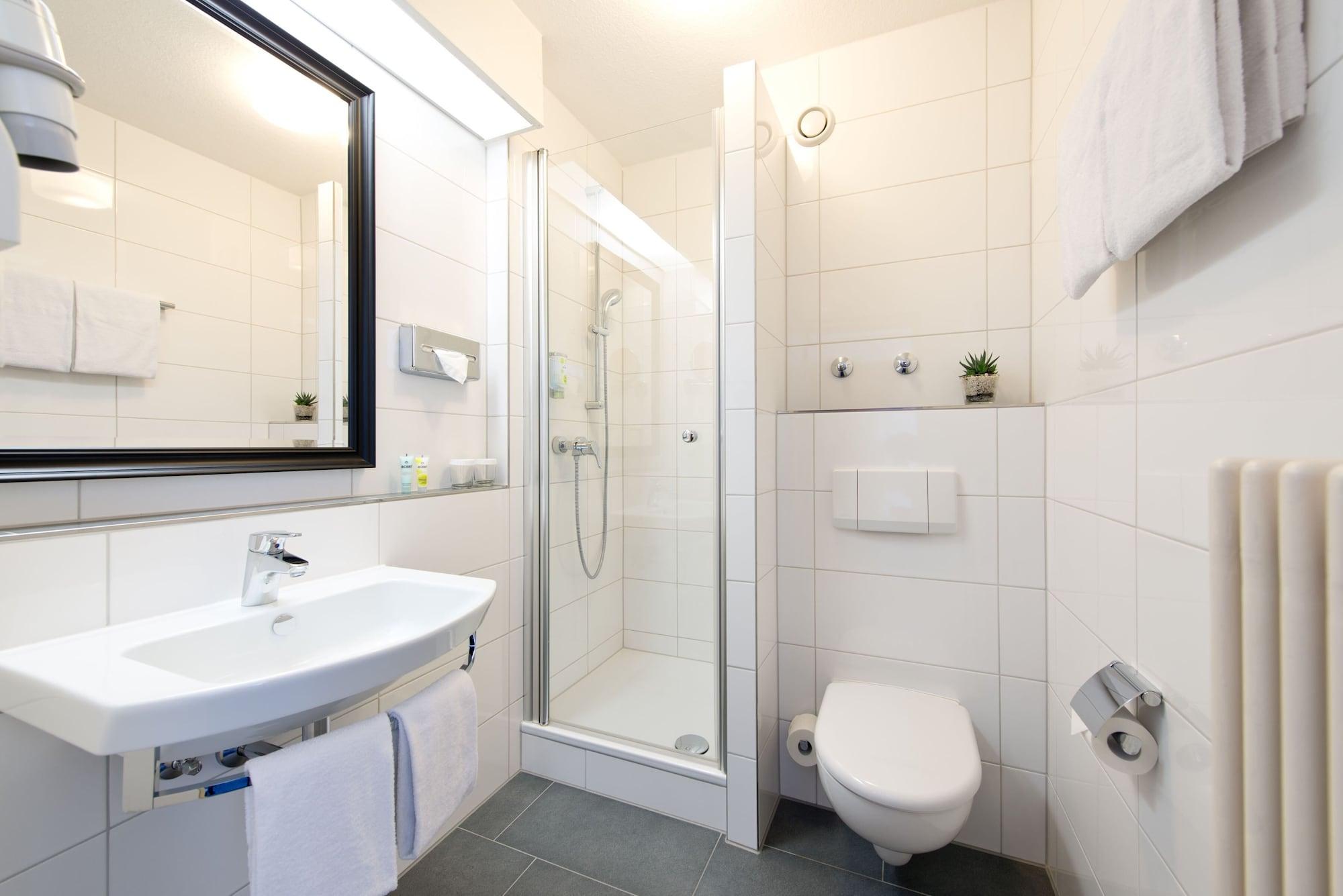 Achat Hotel Neustadt an der Weinstraße エクステリア 写真