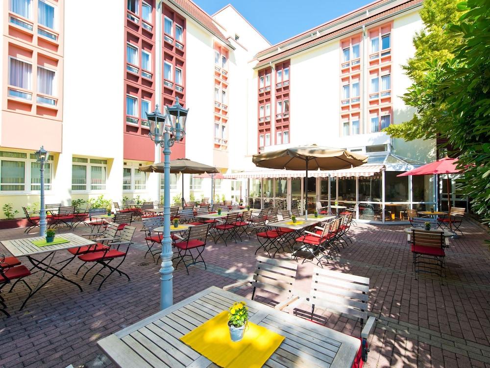 Achat Hotel Neustadt an der Weinstraße エクステリア 写真