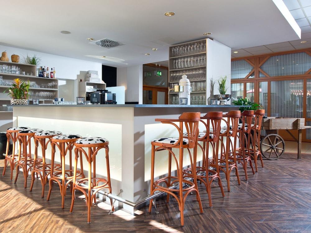 Achat Hotel Neustadt an der Weinstraße エクステリア 写真