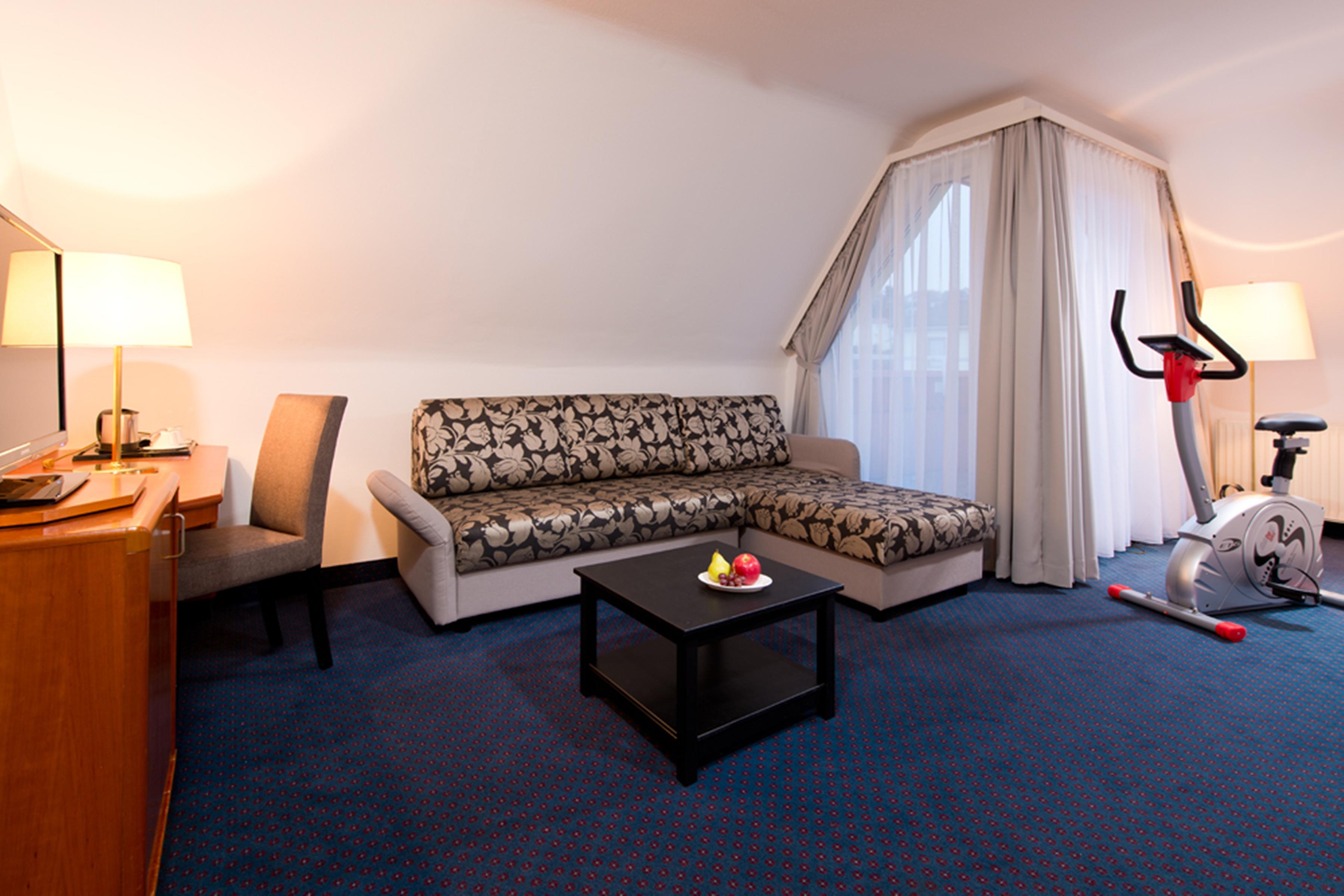 Achat Hotel Neustadt an der Weinstraße エクステリア 写真