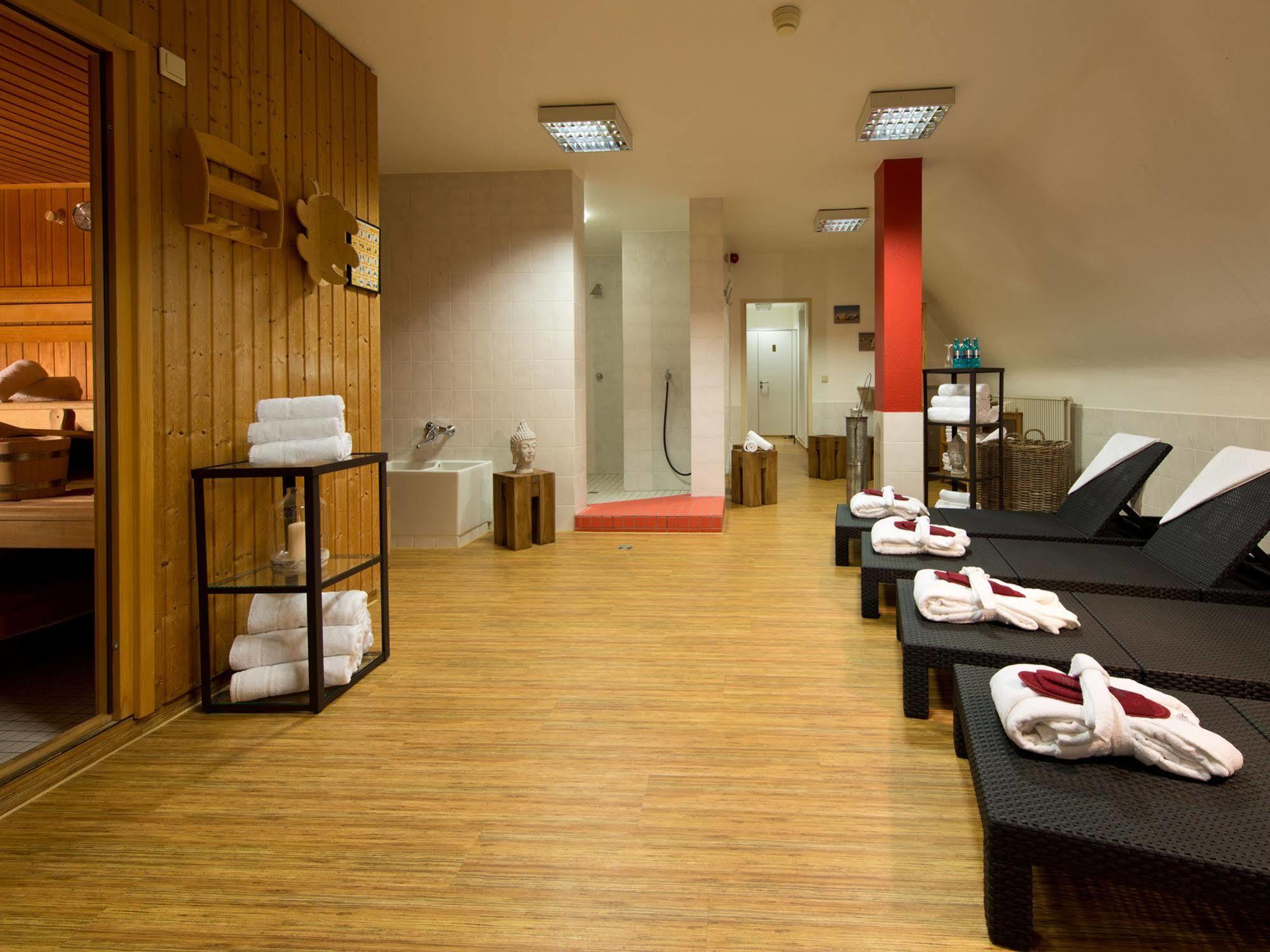 Achat Hotel Neustadt an der Weinstraße エクステリア 写真